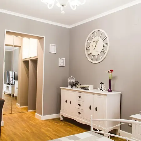 Apartment Amando Bukarest